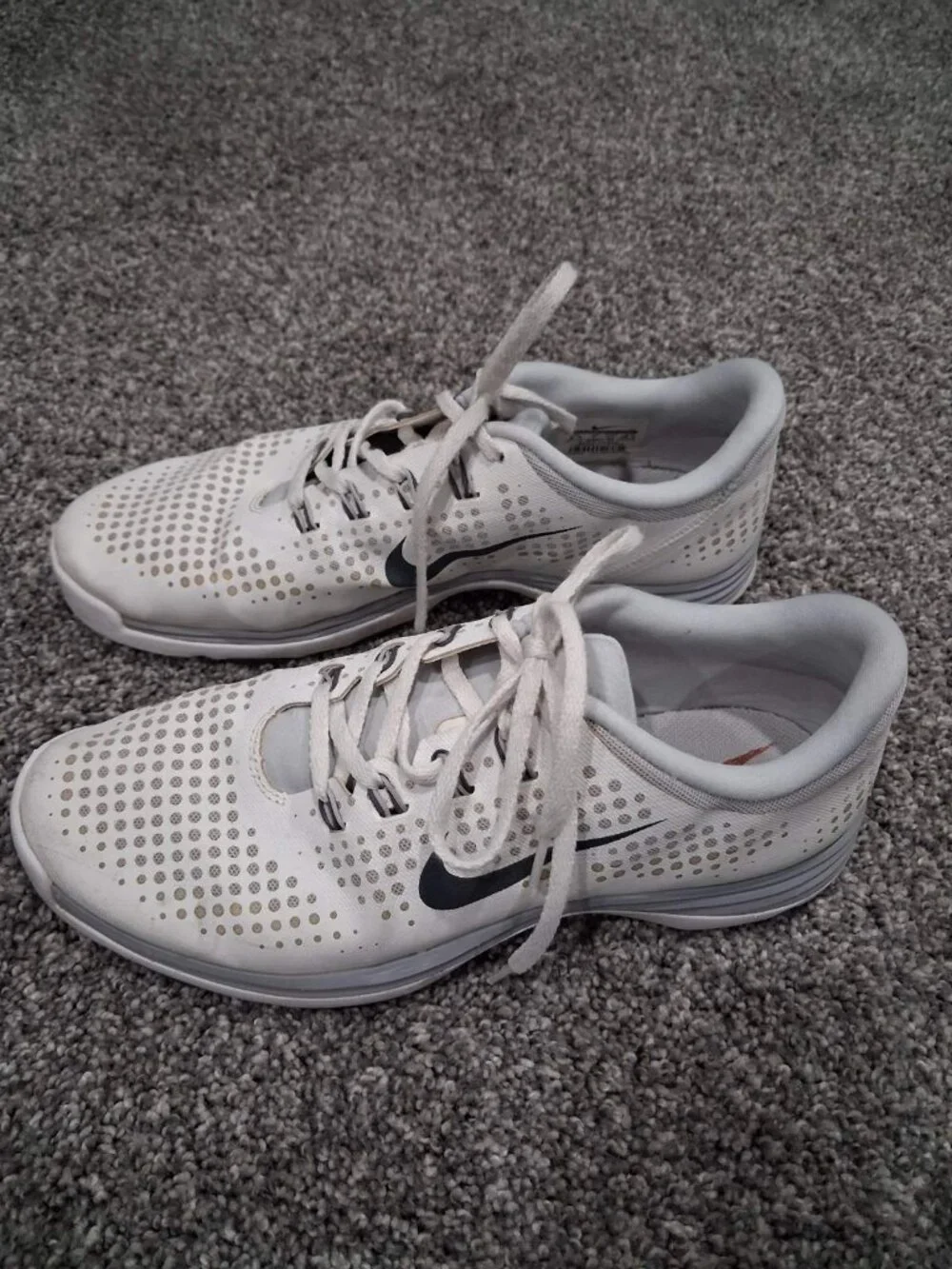 Nike Lunarlon Golf Shoes – Size 9.5